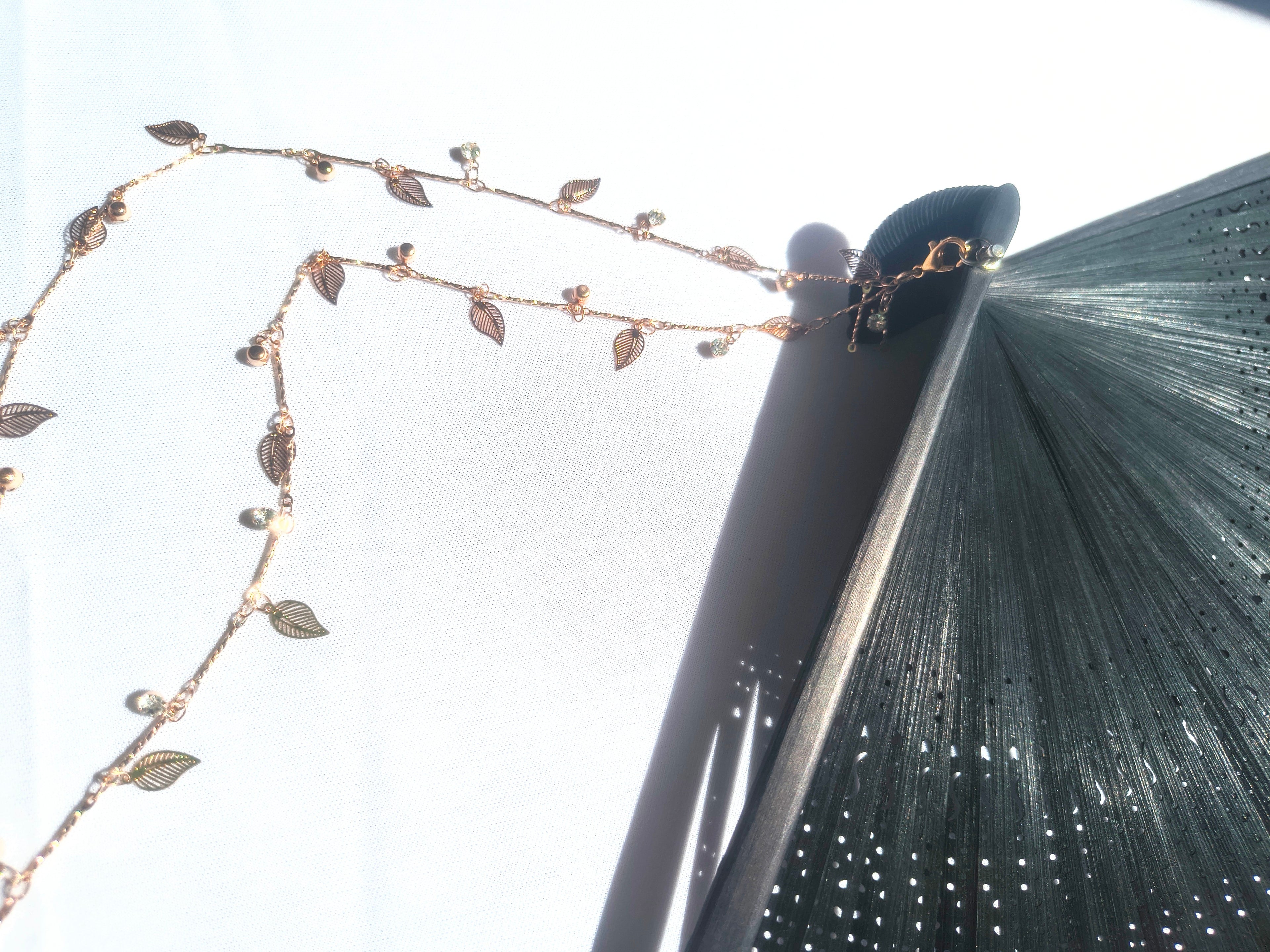 Abanico de Mano de Bambú y Tela – Elegancia Natural y Estilo Minimalista regalo